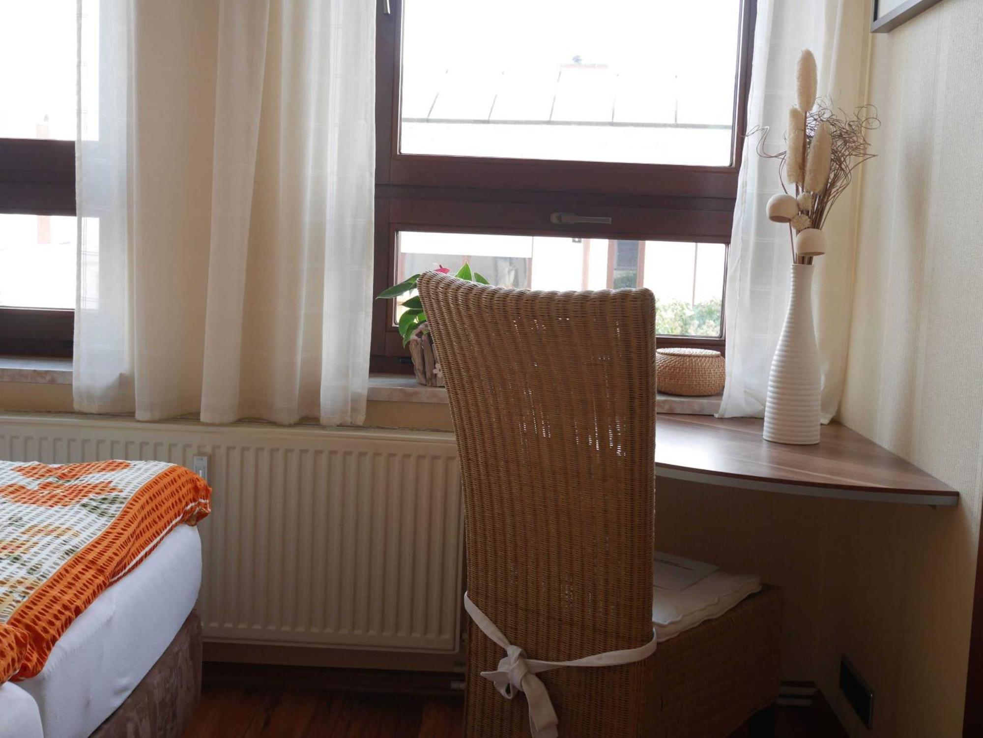 Ferienwohnung Haus - Heike Rostock Exterior foto